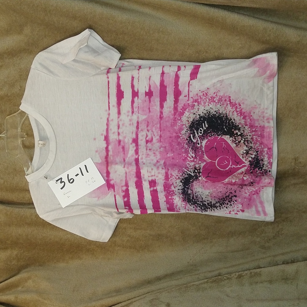 Women's tee shirt by Gazoz, size XL